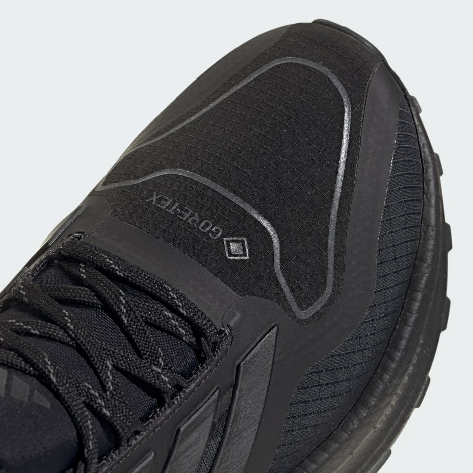 ULTRABOOST 5 GTX