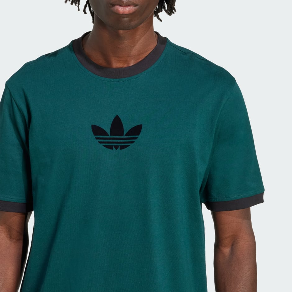 ★adidas originals★ADICOLOR LOOSE 2000S CALI TEE★追跡可 adidas Adicolor Loose 2000s Cali Tee - Black | Free Shipping