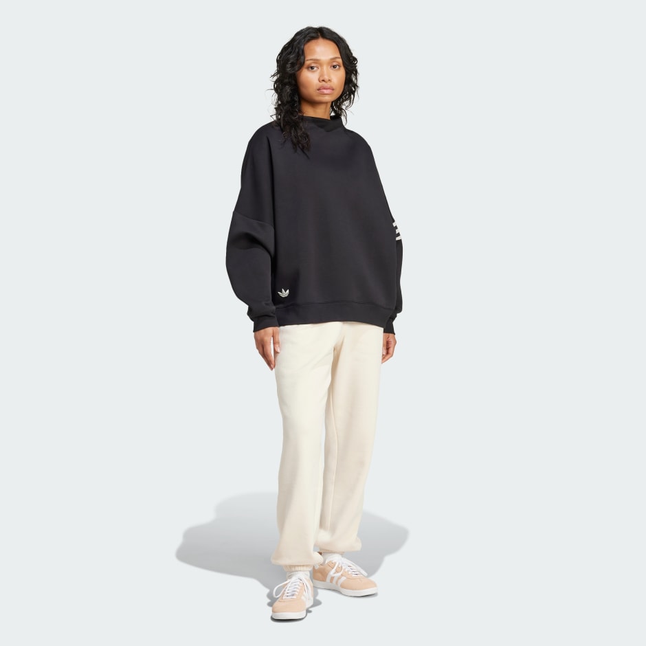Neuclassics Oversized Mock Neck Sweatshirt