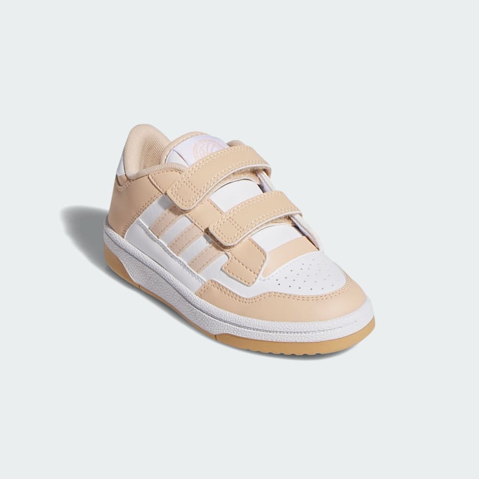 Zapatillas adidas de cancha r&aacute;pida para ni&ntilde;os