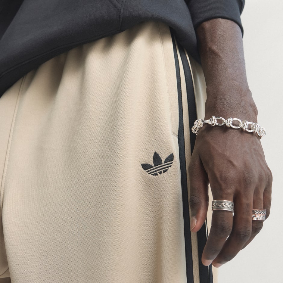 PANTALONI DE TRENING LEJERI ADICOLOR