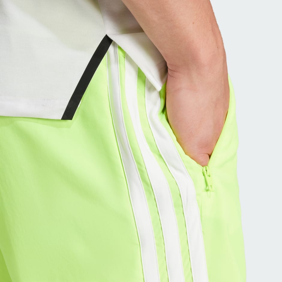 Essentials Training 3-Stripes Woven Shorts