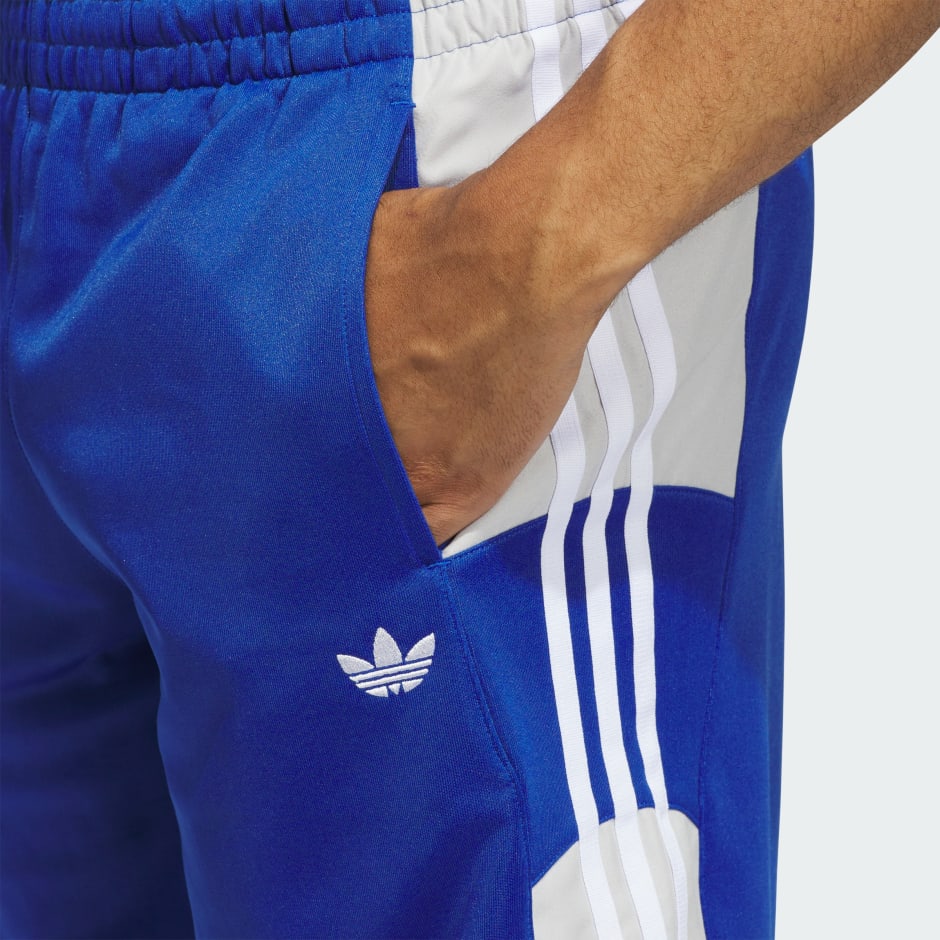 كلاسيكيات التزلج على الألواح شورت كرة القدم