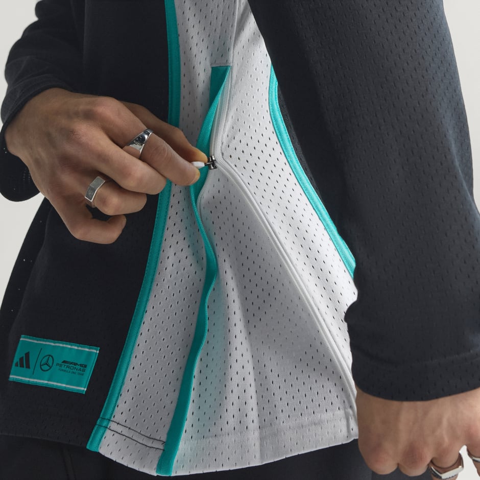 MERCEDES - AMG PETRONAS FORMULA ONE TEAM LAS VEGAS LONGSLEEVE TEE MEN