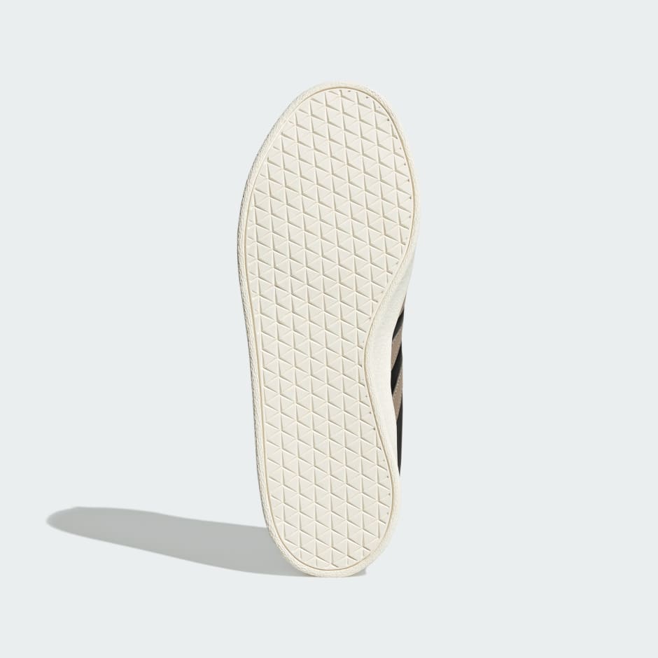 حذاء VL Court Base