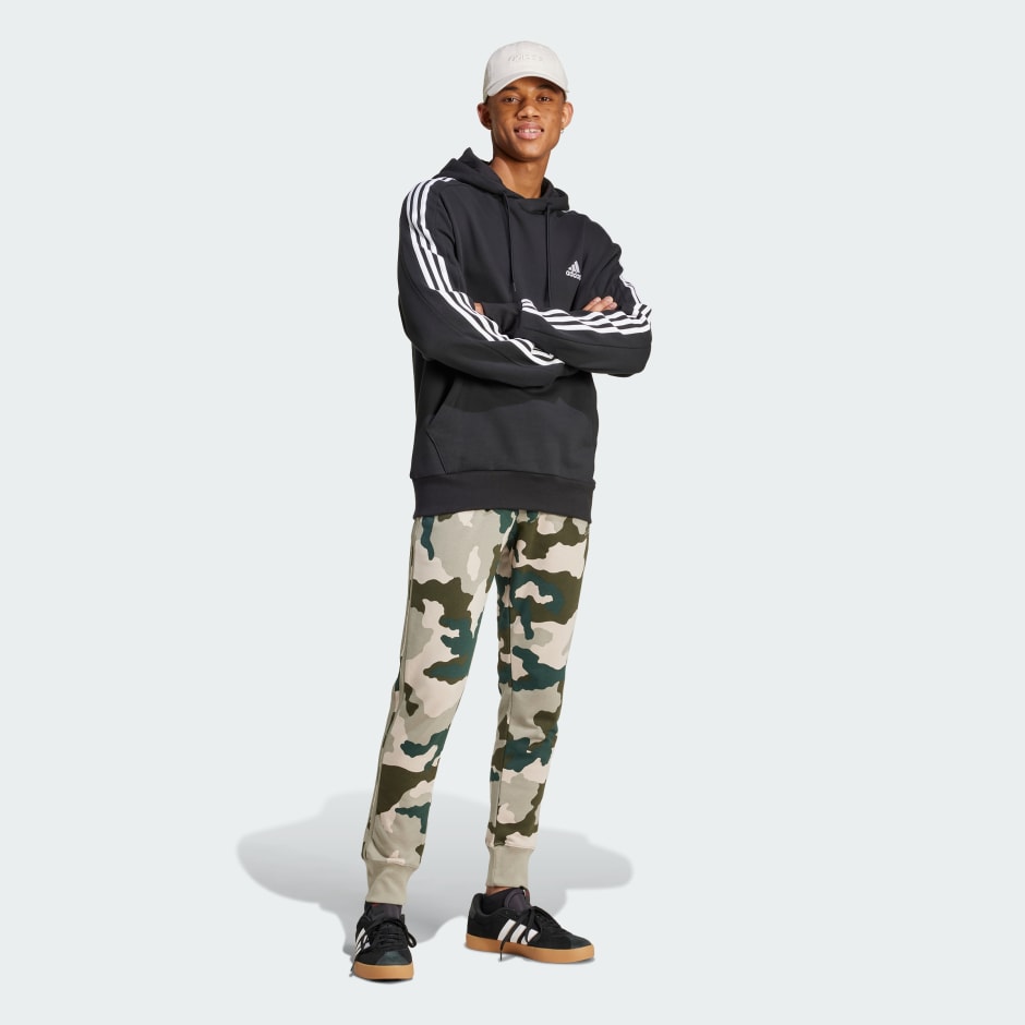 Seasonal Essentials Camouflage Pants