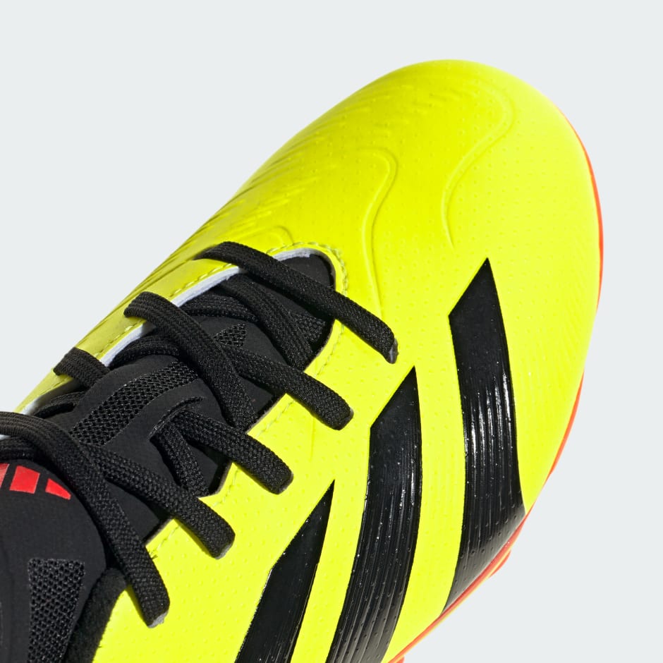 Predator 24 League Low Multi-Ground Boots