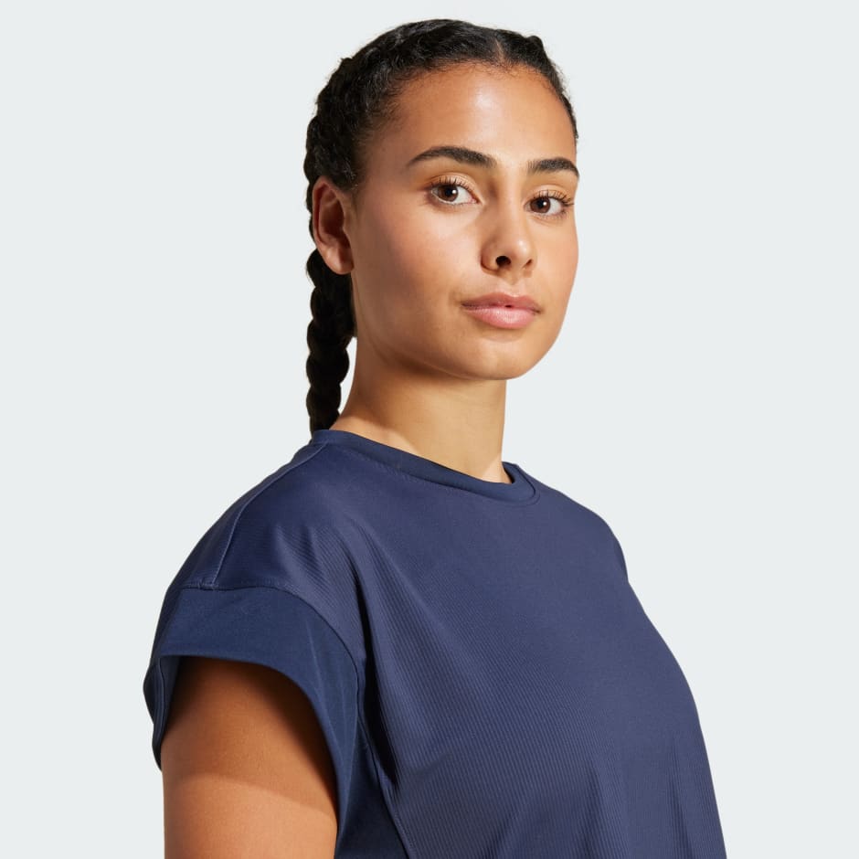 Studio Tee