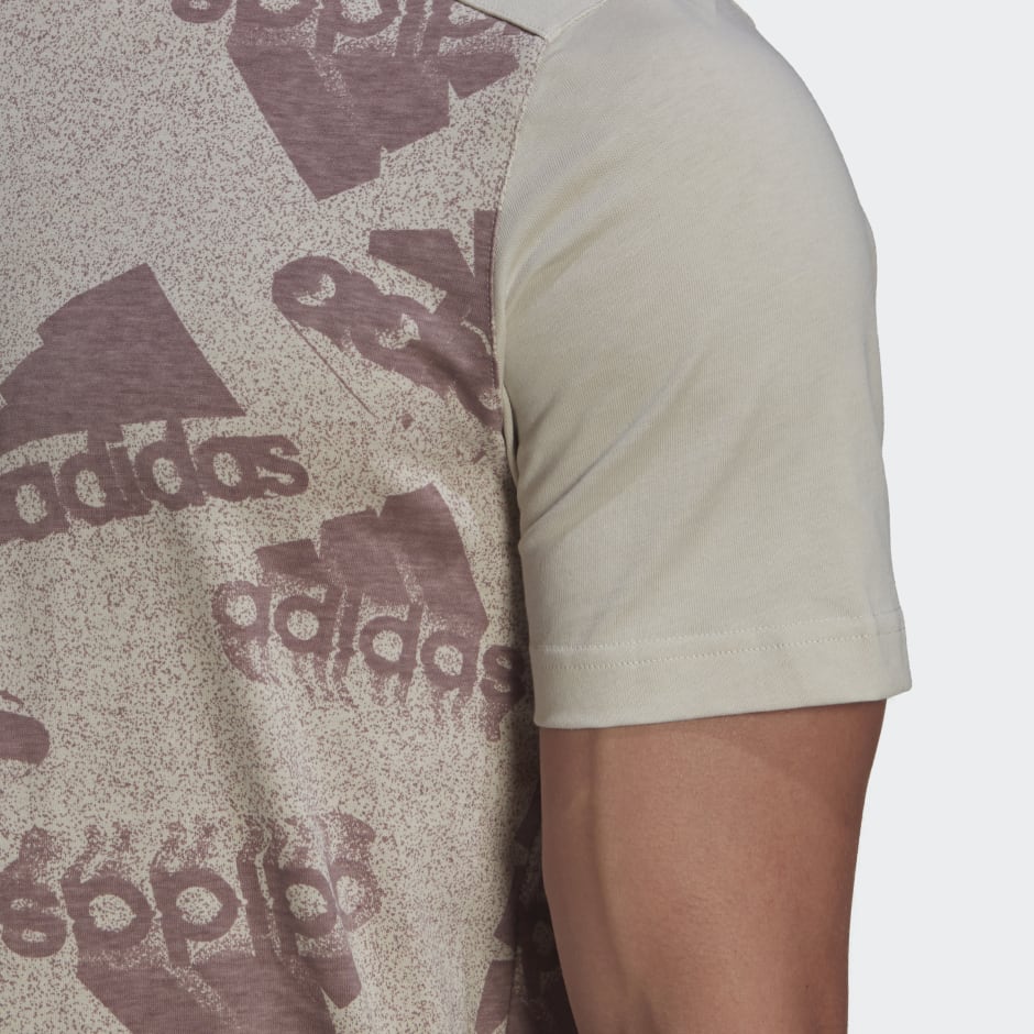 Essentials BrandLove Logo Tee