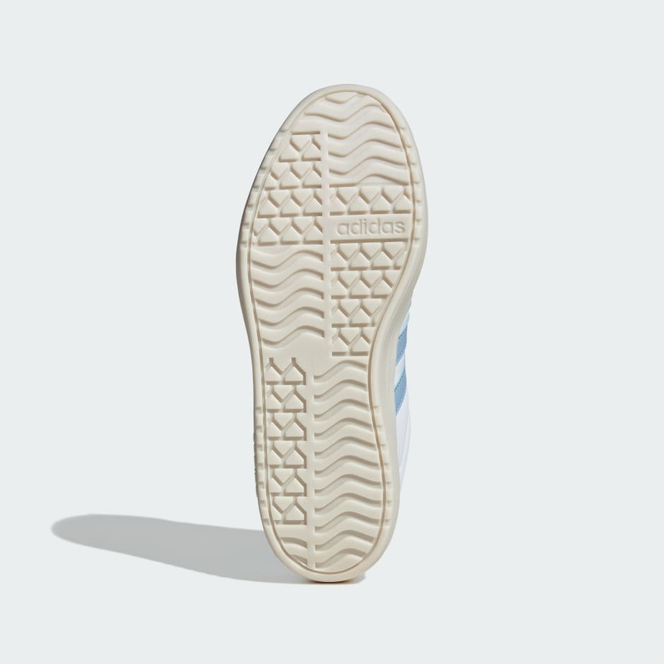 VL Court Bold Shoes