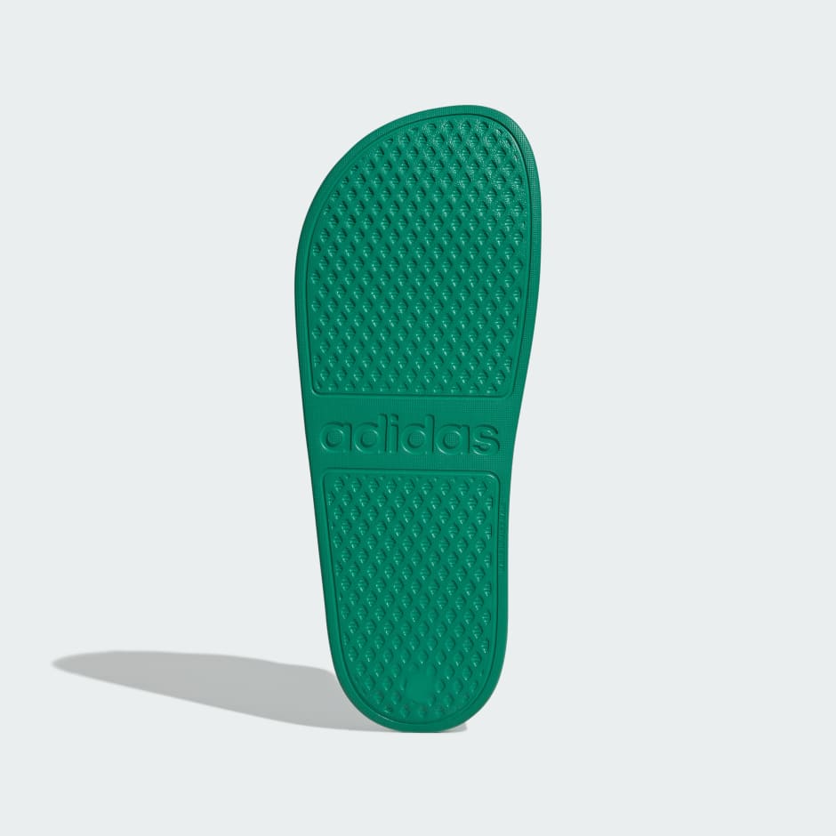 Adilette Aqua Slides