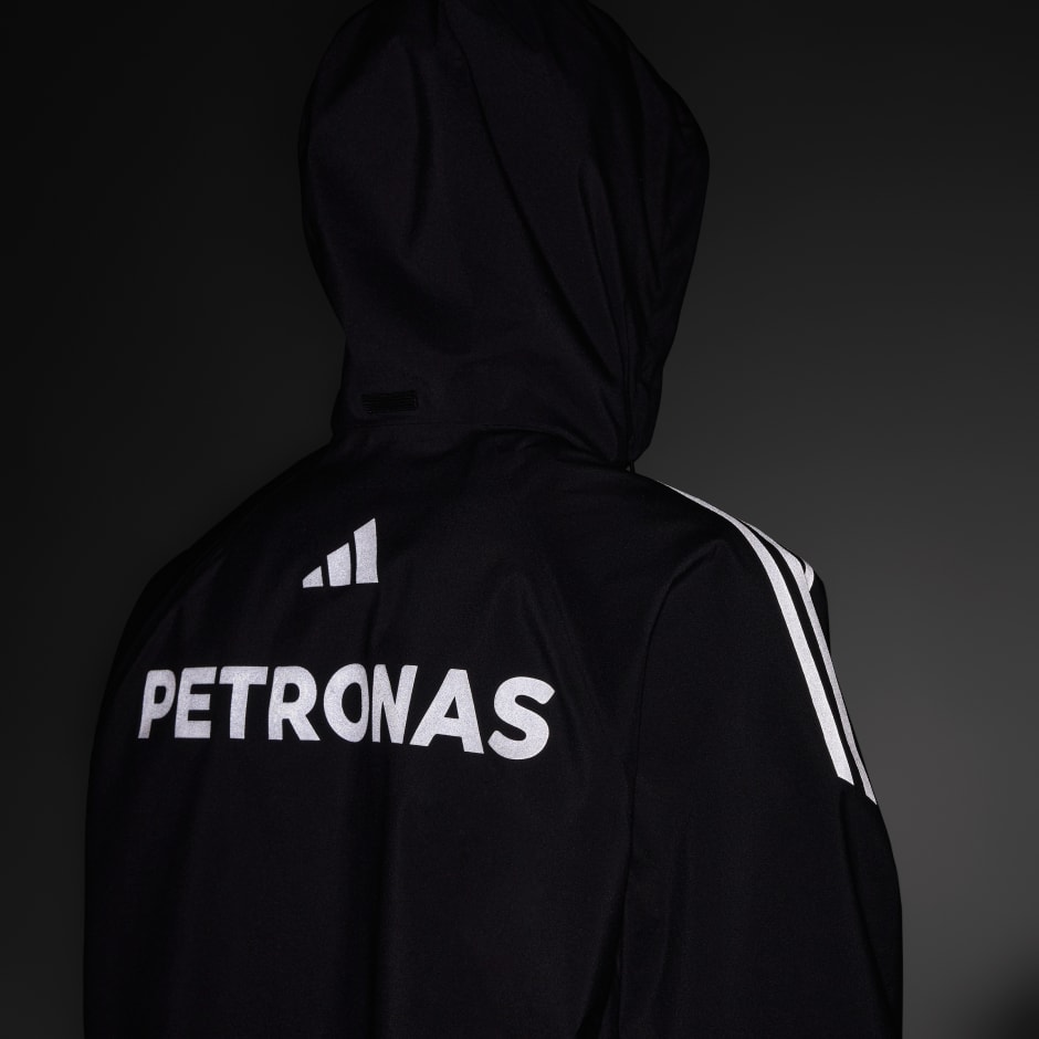 JACHETĂ IMPERMEABILĂ DE MECANIC MERCEDES - AMG PETRONAS FORMULA ONE TEAM