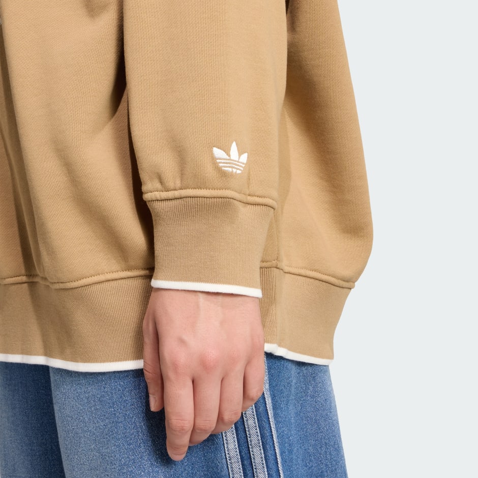 Graphic Crest Sweatshirt