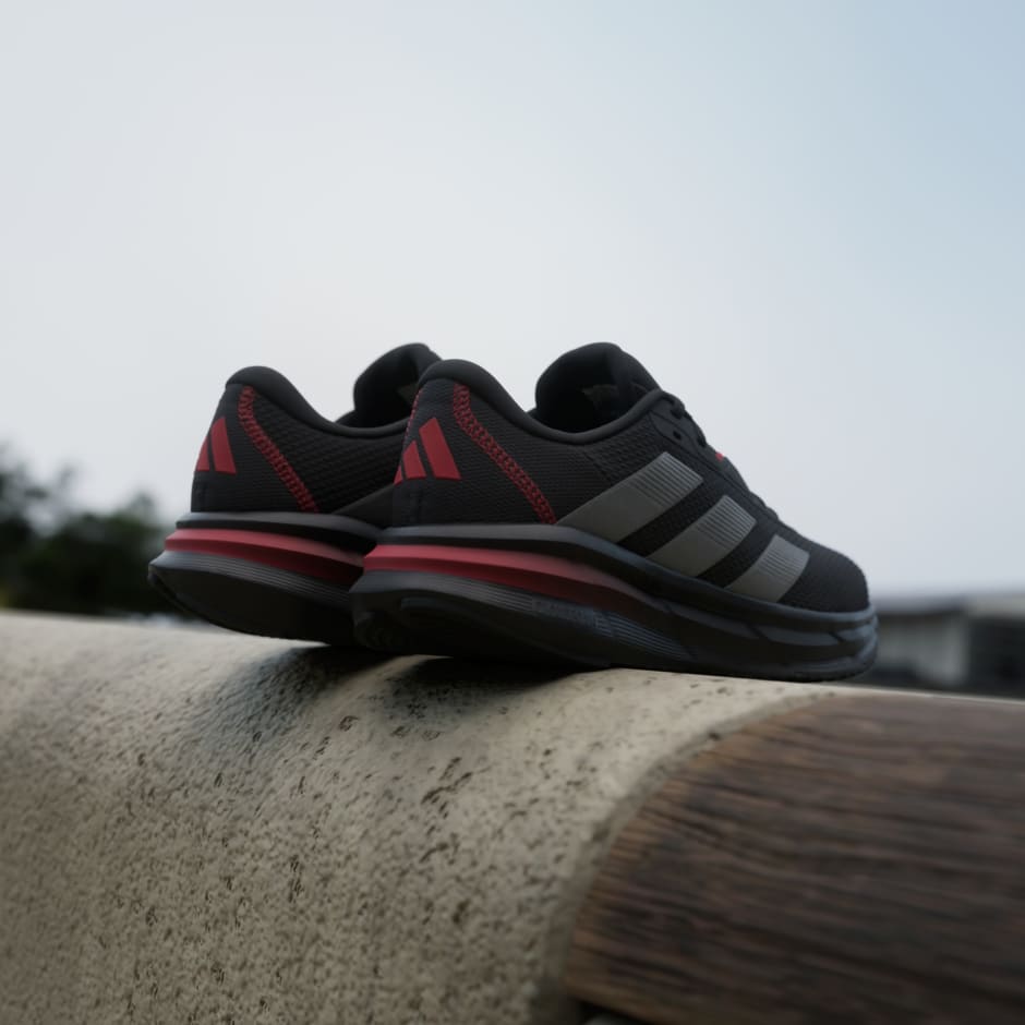 Galaxy 7 跑鞋