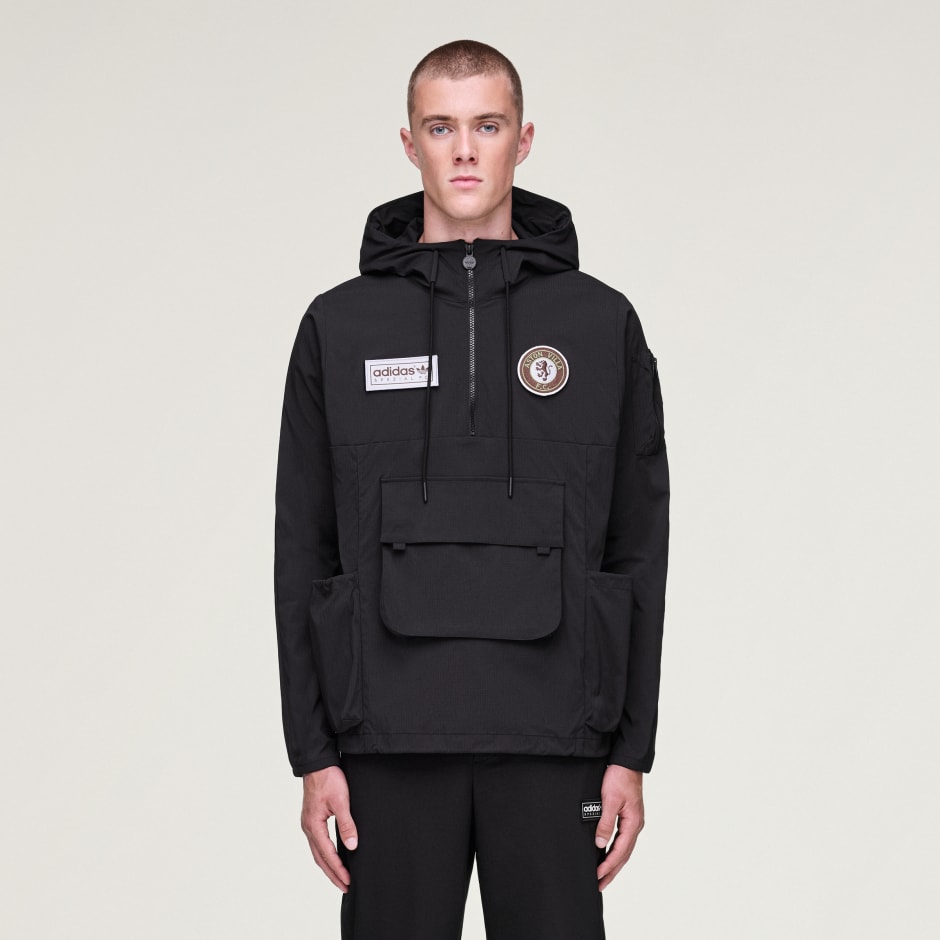 JACHETĂ ASTON VILLA SPZL F.C.