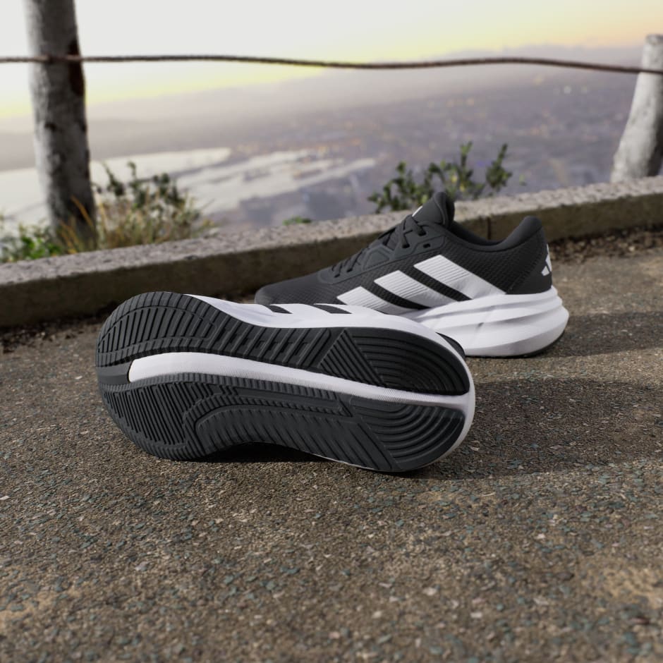 Galaxy 7 Running Shoes