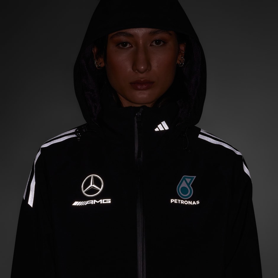 MEHANIČARKSA JAKNA ZA KI&Scaron;U MERCEDES - AMG PETRONAS FORMULA ONE TEAM