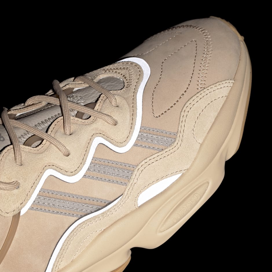 adidas OZWEEGO Shoes Beige adidas IQ