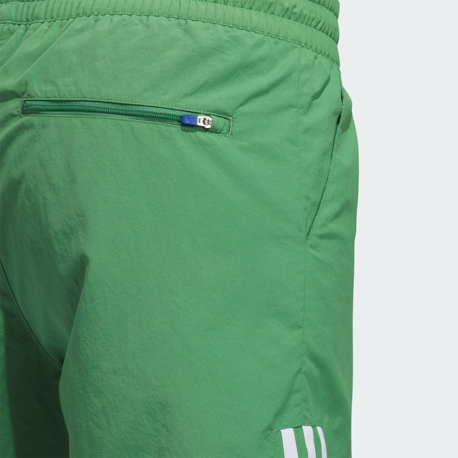 Skateboarding Water Short (Gender Neutral)
