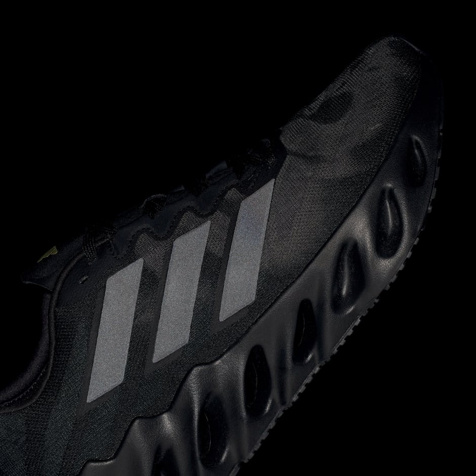 ADIDAS SWITCH FWD