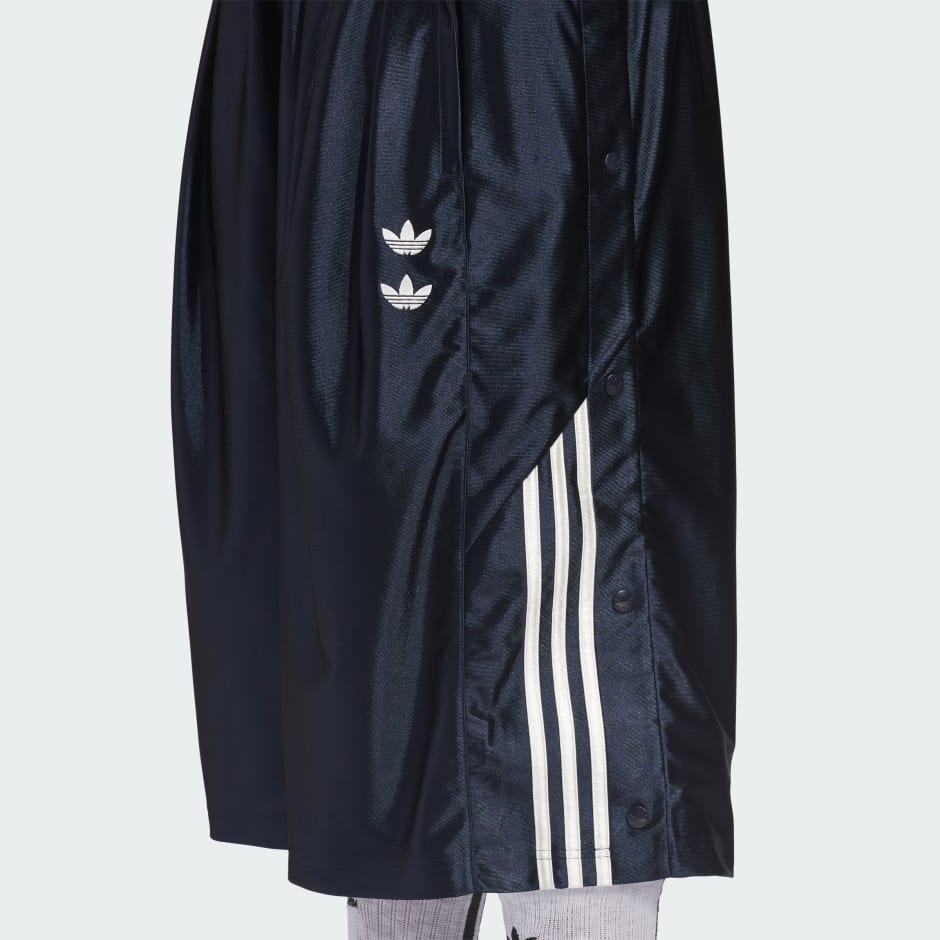 Chavarria Dazzle Snap Short