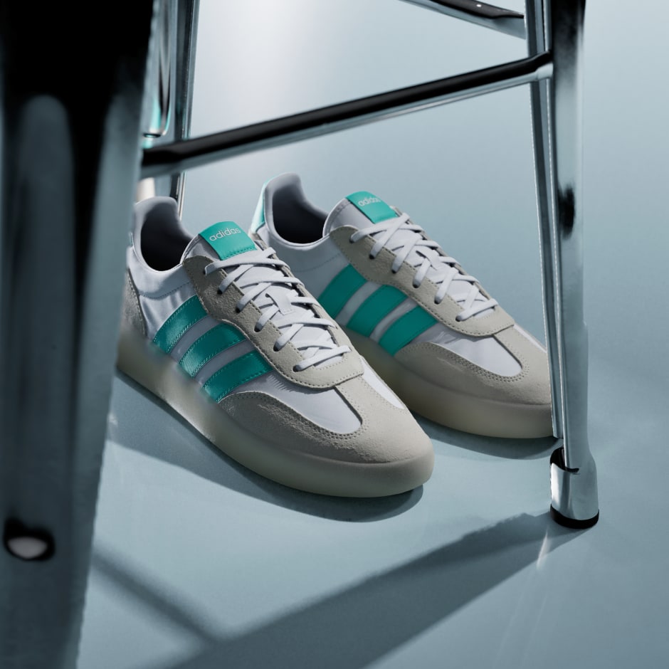 TENISICE MERCEDES - AMG PETRONAS FORMULA ONE TEAM BARREDA DECODE