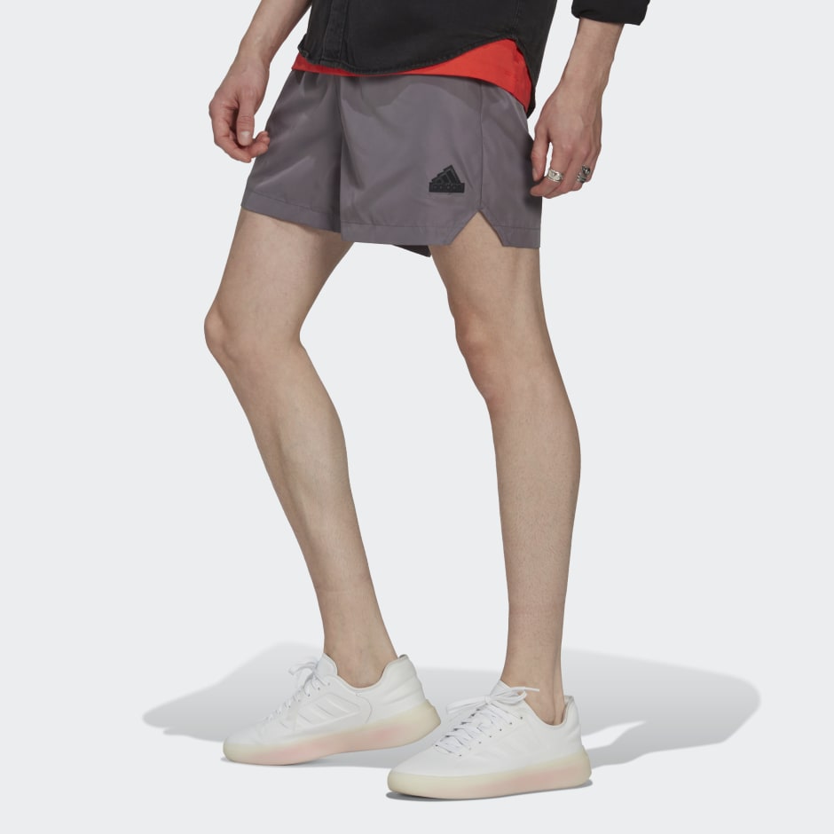 Shorts Tech