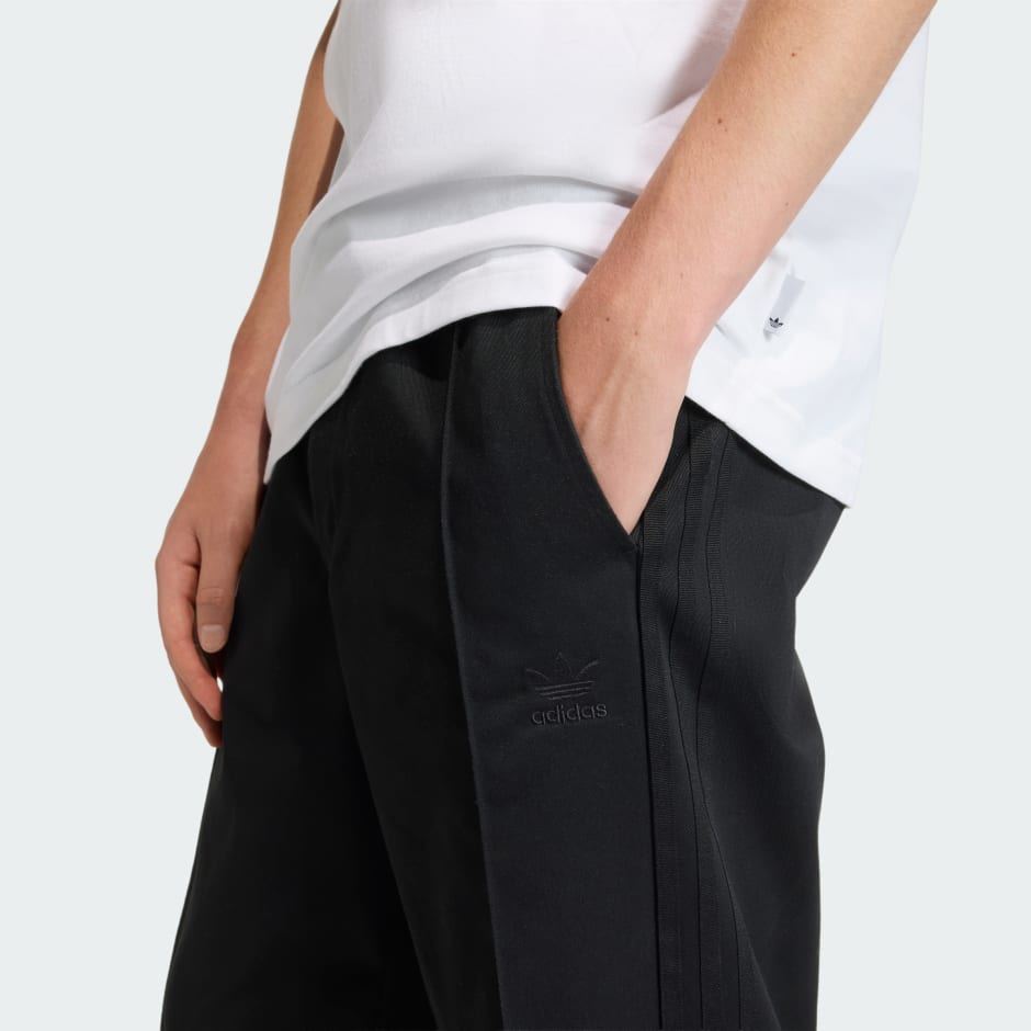 T-SHIRT TREFOIL SERIES