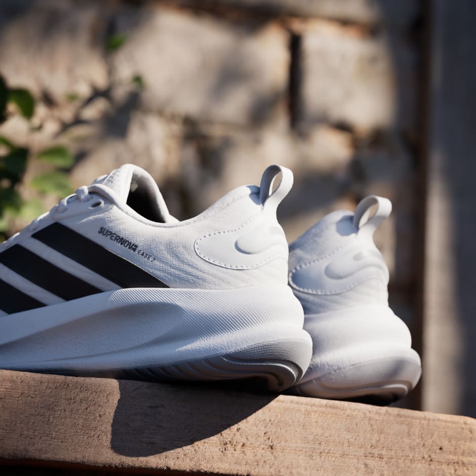 SUPERNOVA EASE 2 W RUNNING SHOES