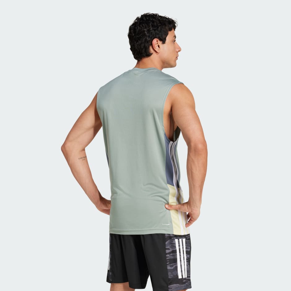Train Essentials Seasonal Colorblock Tank Top