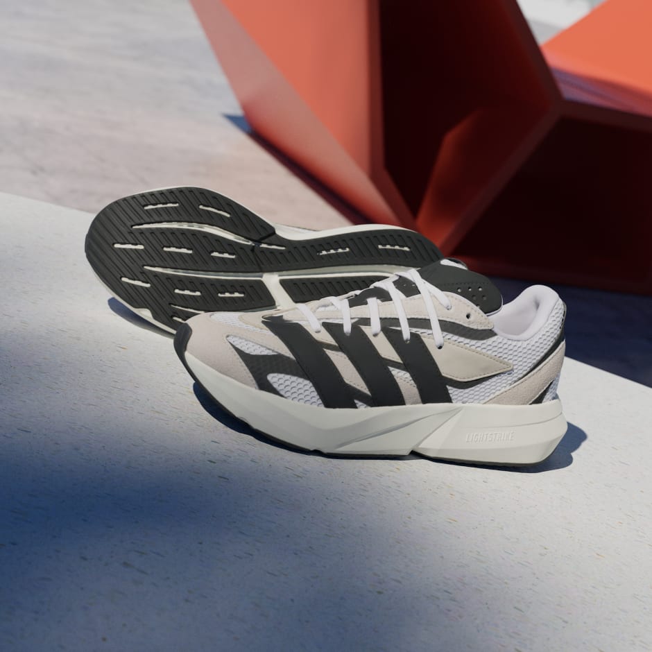 Lightblaze Shoes