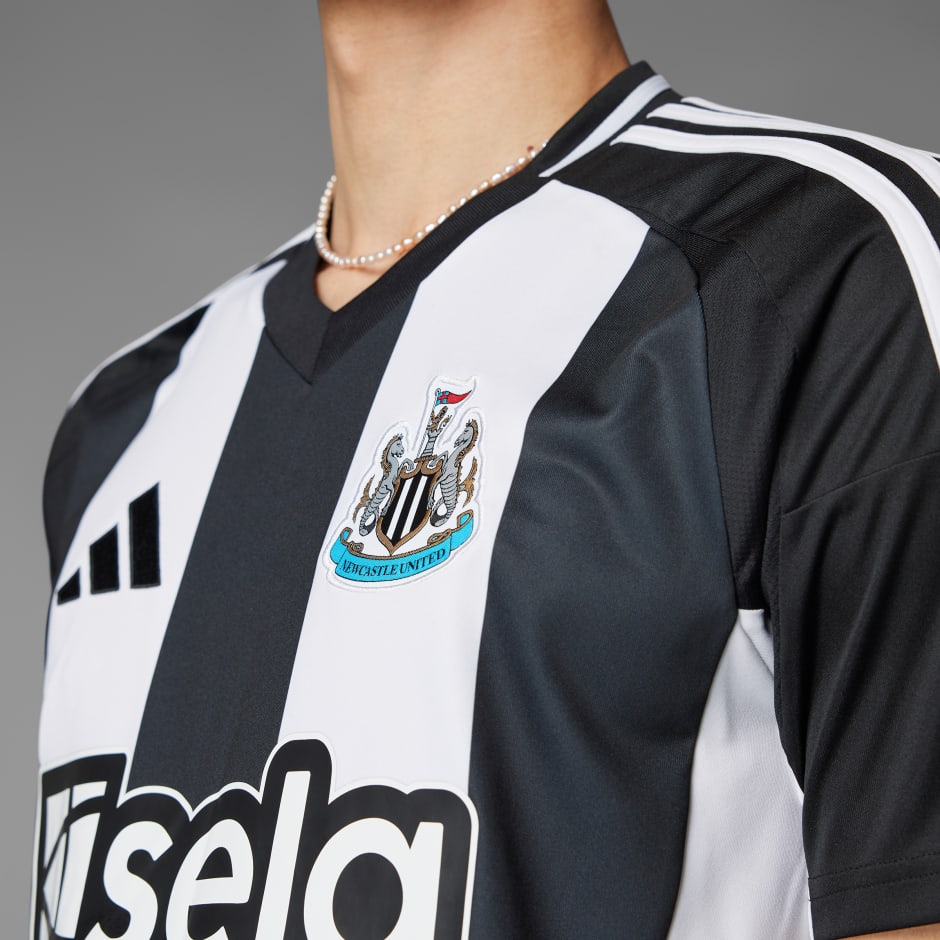 Newcastle United FC 24/25 Home Jersey