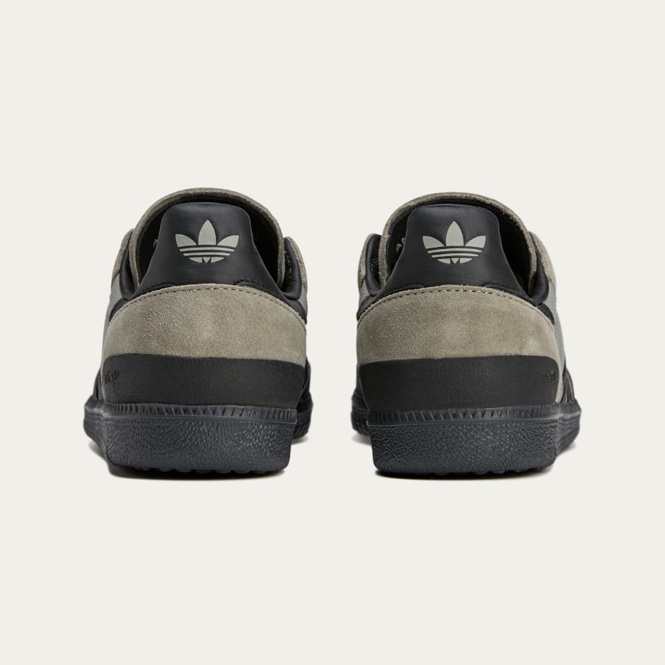 100 Thieves Palos Hills Shoes