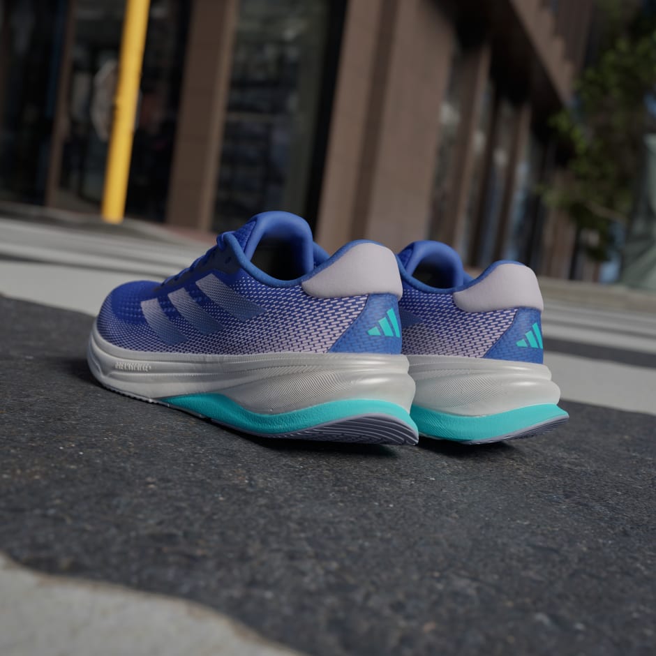 Supernova Solution Running Shoes