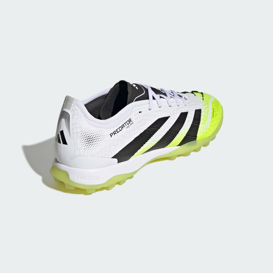 Predator Pro Turf Boots