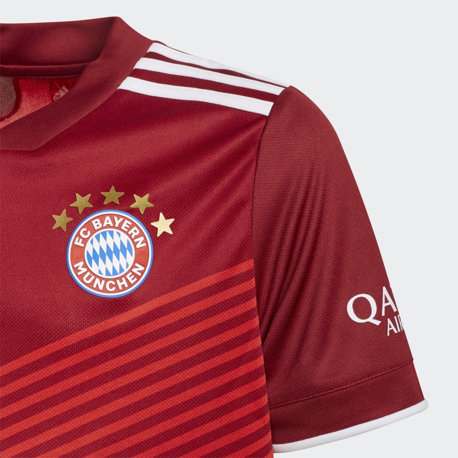 FC Bayern 21/22 Home Jersey image number null