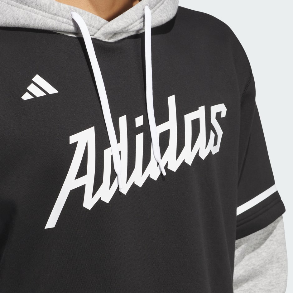 Hanorac cu glugă și marca adidas