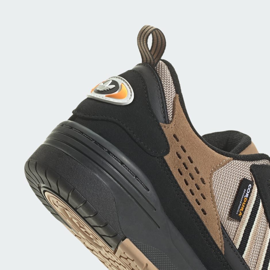 Tenis Adi2000