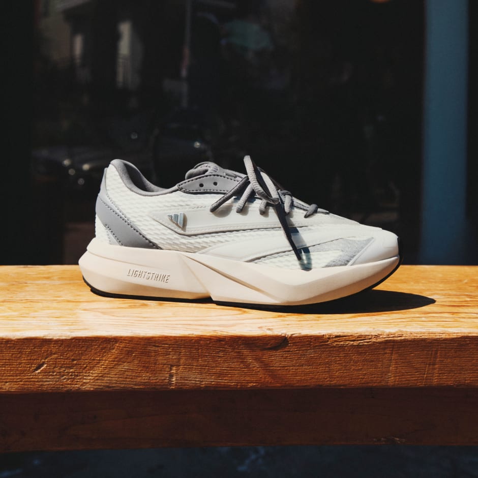 Lightblaze Shoes