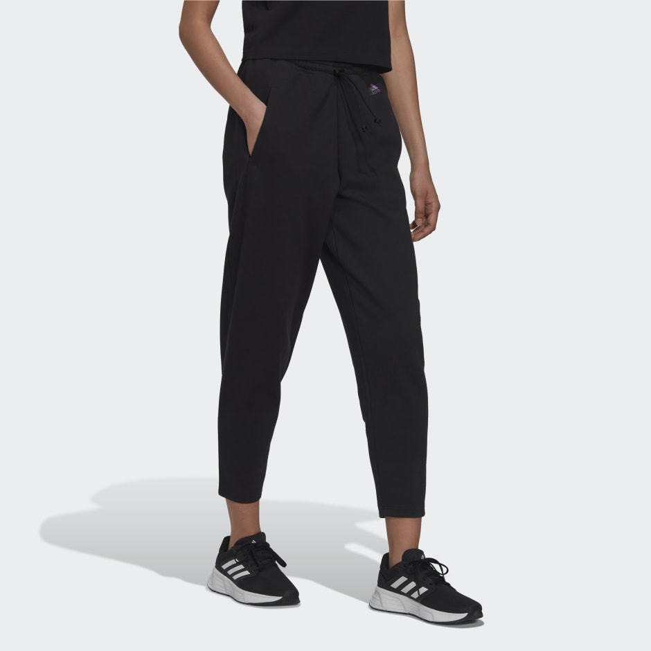 pen Excursie Bewust worden Women's Clothing - Pants - Black | adidas Saudi Arabia