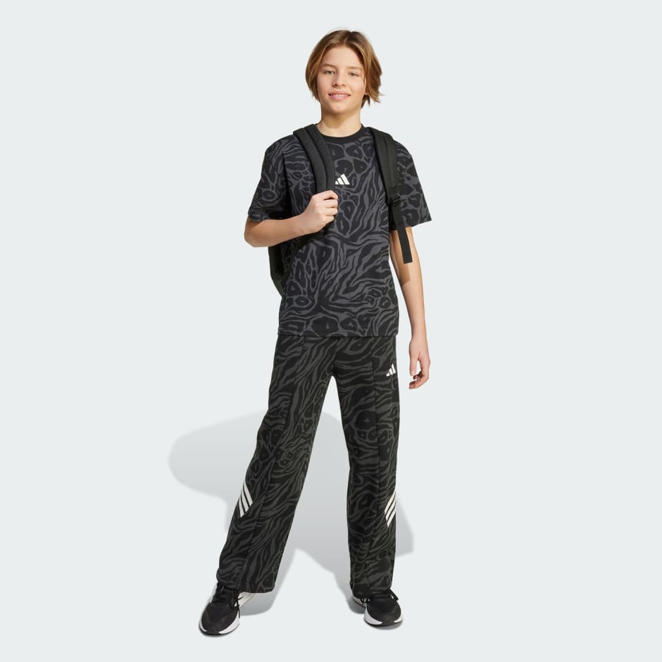 Future Icons Logo Tee Kids
