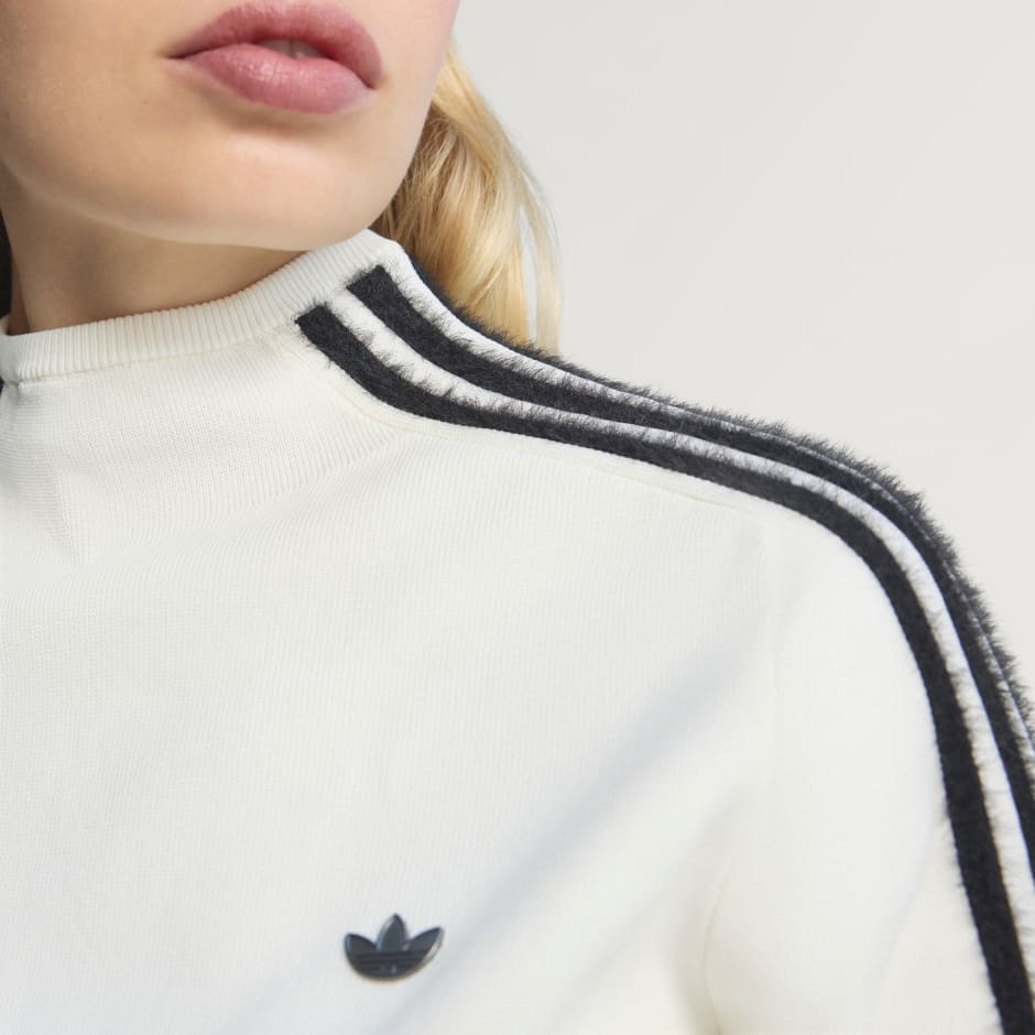 Tricou cu m&acirc;necă lungă