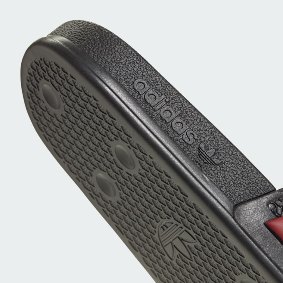 ADILETTE OG CF SLIDES