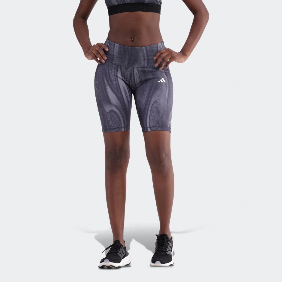 Training Essentials 3-Stripes High-Waisted Short Leggings