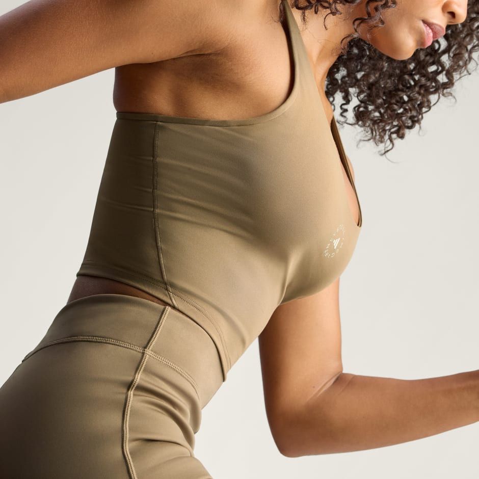 تيشيرت يوغا قصيرة من أديداس من Stella McCartney Yoga