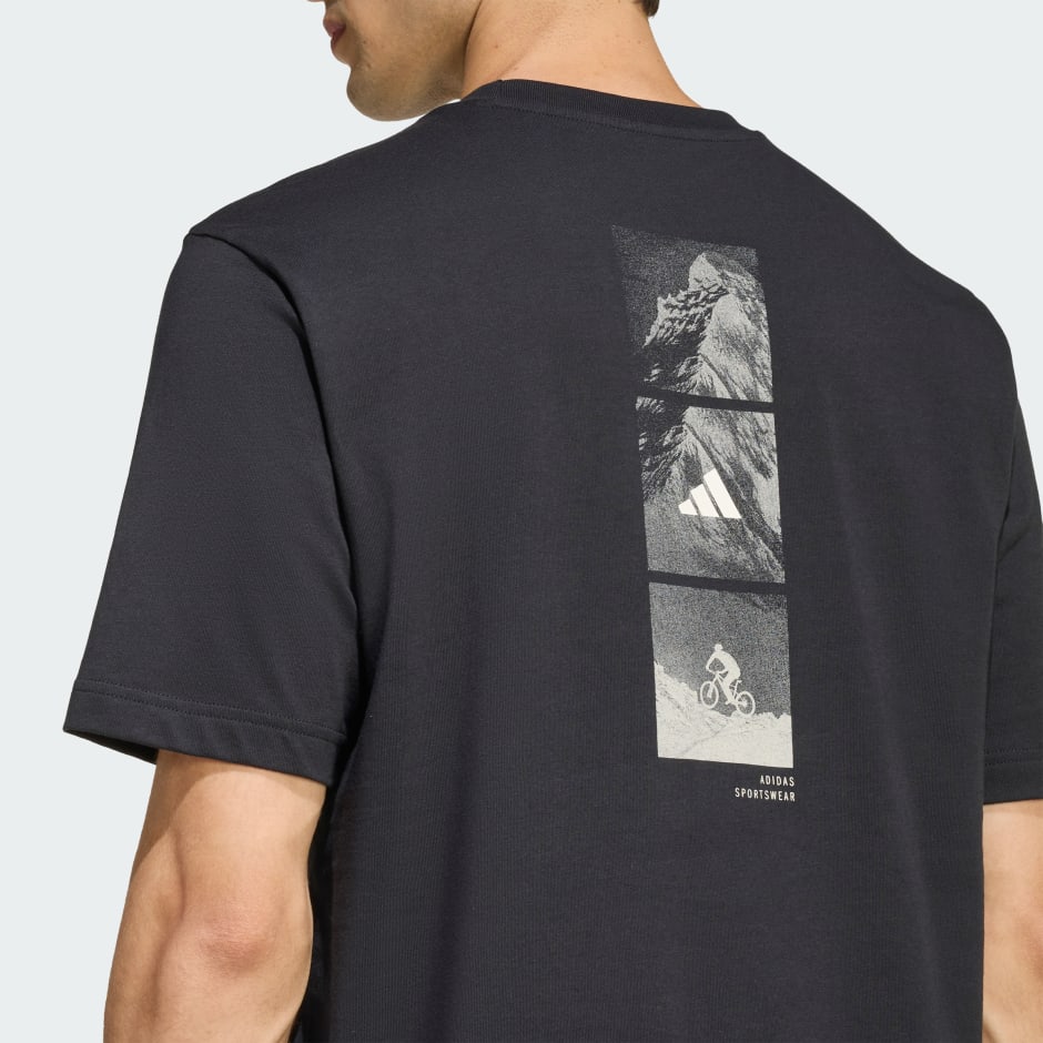 OUTDOOR MOUNTAIN BIKING GRAPHIC T-SHIRT