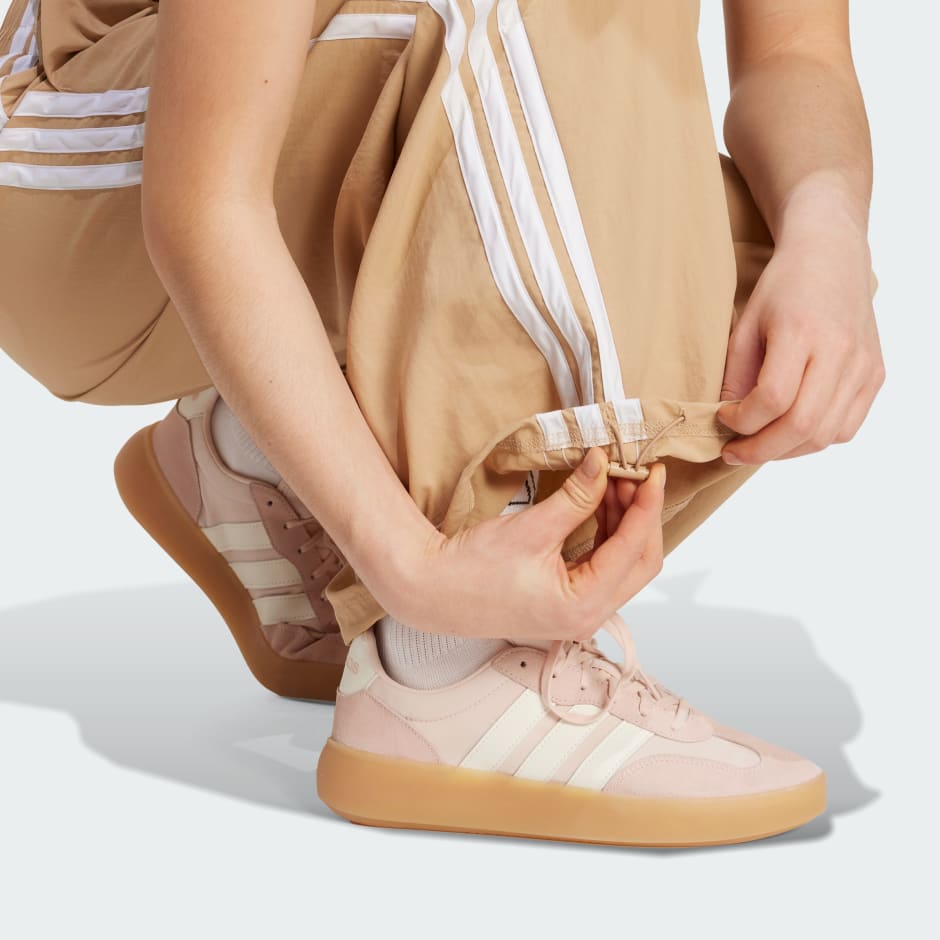 Essentials 3-Stripes Lifestyle Woven Parachute Pants