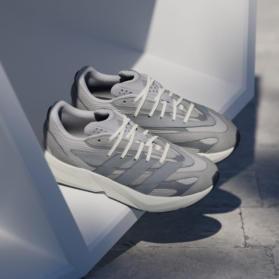 Lightblaze Shoes