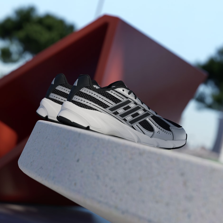 TENISICE TECHNOCHAOS 2000