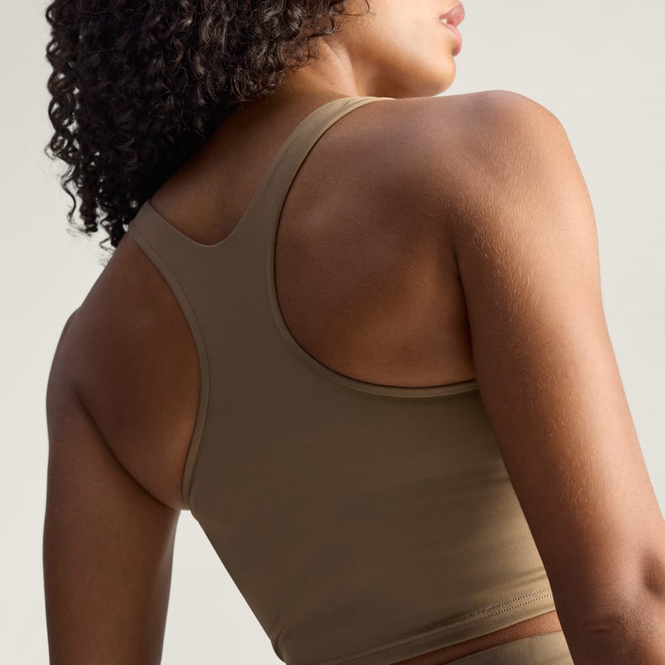 تيشيرت يوغا قصيرة من أديداس من Stella McCartney Yoga